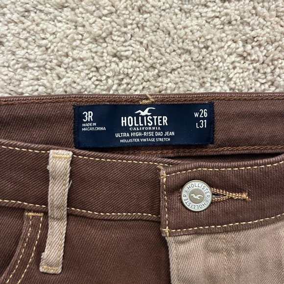 ADORABLE Hollister Patterned Wide Bottom Jean - Picture 2 of 6